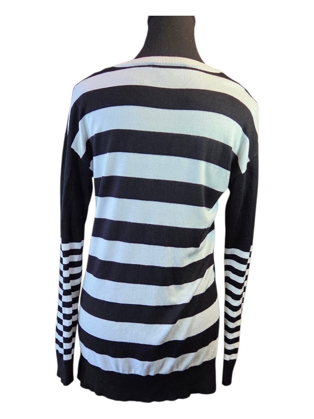 Bianca Nygard Women’s Black V-Neck Sweater with White Trim and Striped Cuffs - Picture 3 of 5